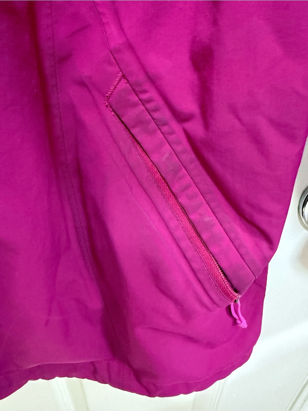The North Face Women's HyVent Full Zip Magenta Hooded Shell Jacket, Size XXL - Picture 4 of 10